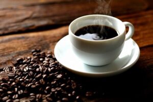 下高井戸の歯医者、カズデンタルクリニックで、コーヒーと歯周病の関係性を解説