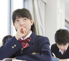 下高井戸の歯医者、カズデンタルクリニックで子どもの歯周病についての解説